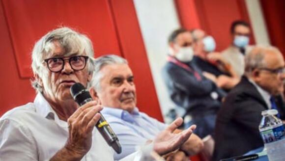 REVUE DE PRESSE : LA SEULE FERIA D’EUROPE A PROPOSER CINQ SPECTACLES TAUROMACHIQUES