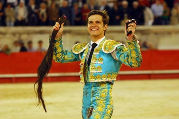 TORERO DE NÎMES : 50 CORRIDAS POUR EL JULI !