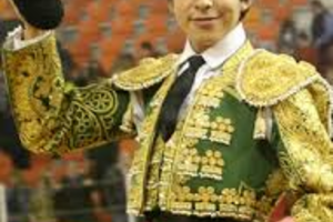 Leo Valadez